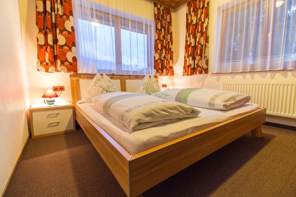 Pension Schweizerhof ويدرنغ الغرفة الصورة